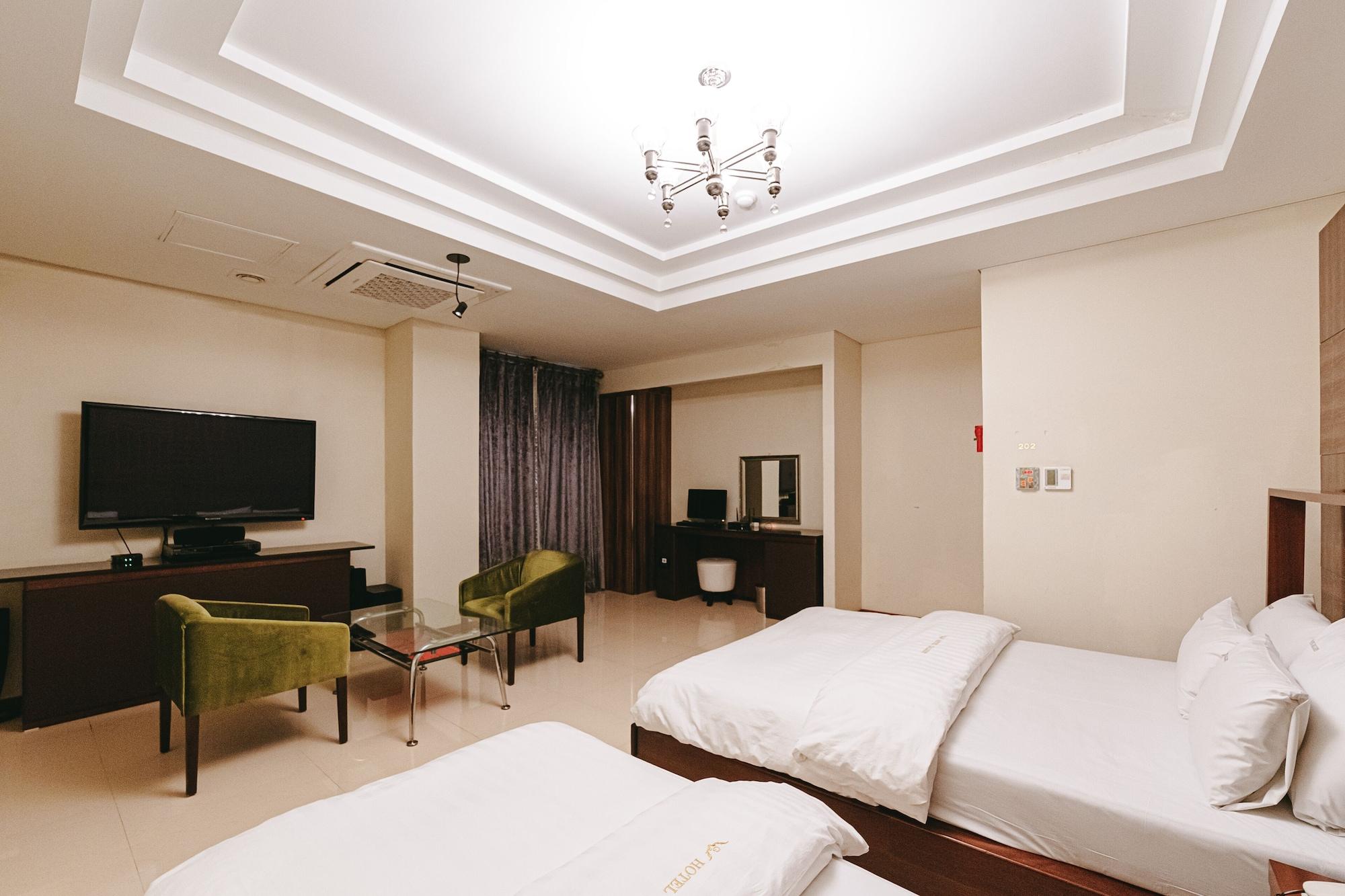 Gallery Tourist Hotel تونغيونغ المظهر الخارجي الصورة