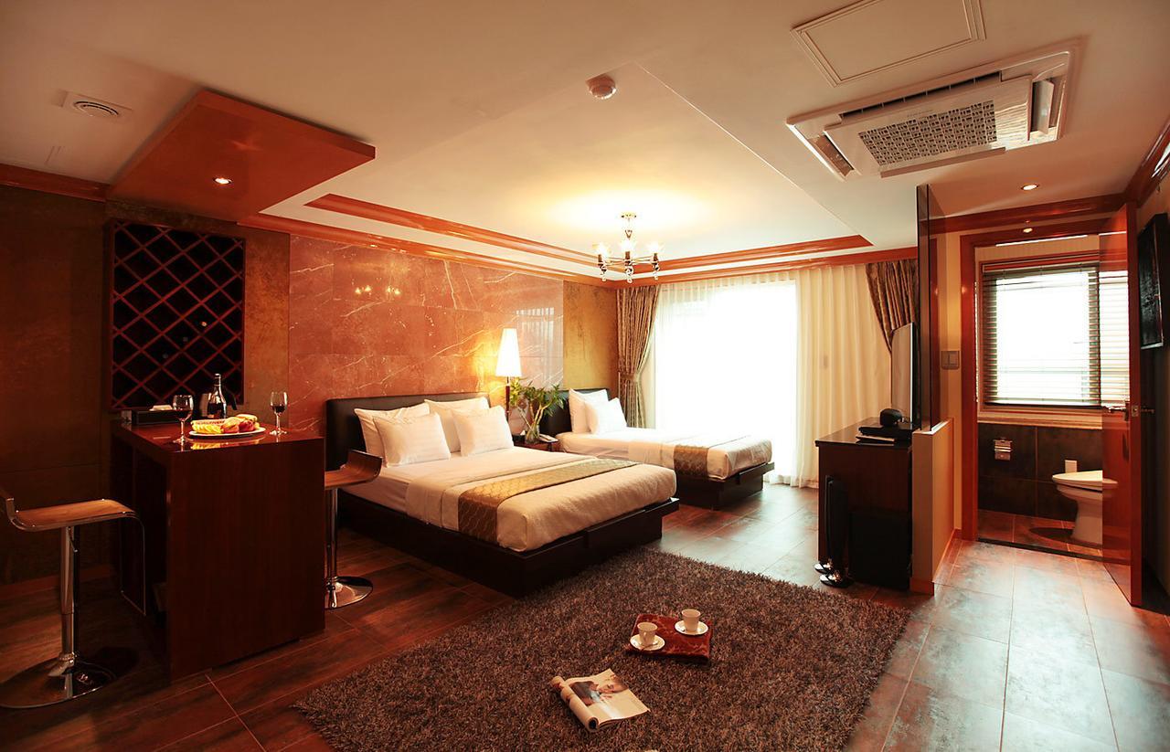 Gallery Tourist Hotel تونغيونغ المظهر الخارجي الصورة